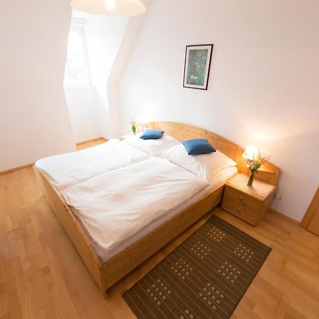 Bauernhof Zoller Villa Hartmannsdorf ภายนอก รูปภาพ